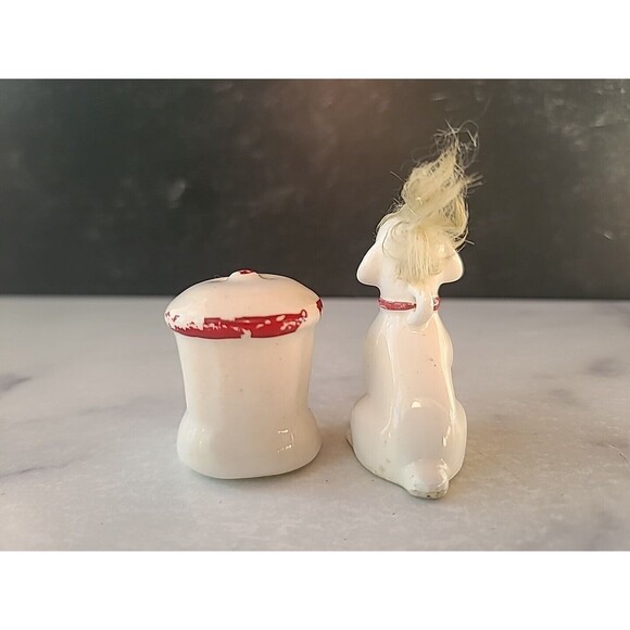 Dog And Fire Hydrant Salt And Pepper Shakers, Vintage READ - Picture 3 of 10